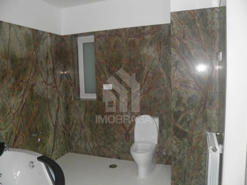 Moradia T3 para Venda em Priscos Foto 3