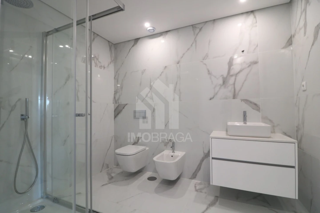 Apartamento T3 para Venda em São Vicente (Braga) Foto 7