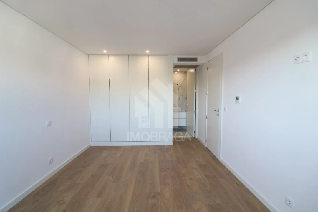 Apartamento T3 para Venda em São Vicente (Braga) Foto 13
