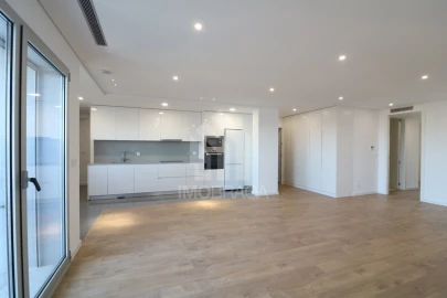 Apartamento T3 para Venda em São Vicente (Braga)