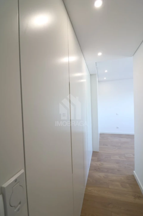 Apartamento T3 para Venda em São Vicente (Braga)