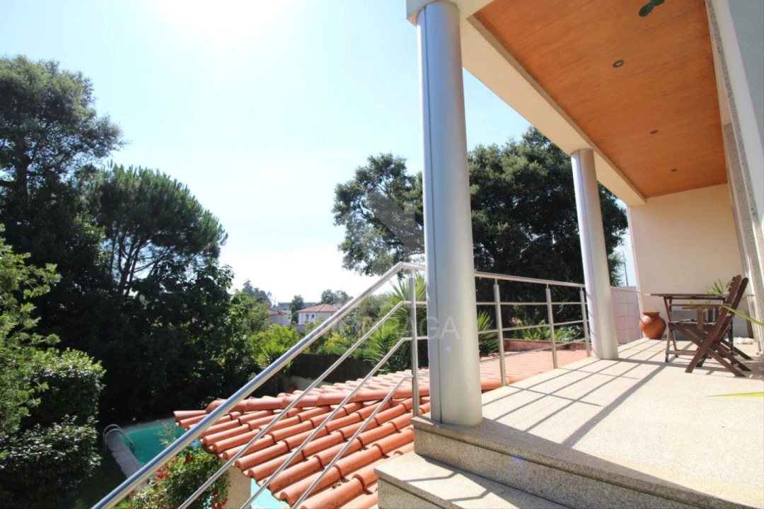 Moradia T4 para Venda em Rendufe Foto 63