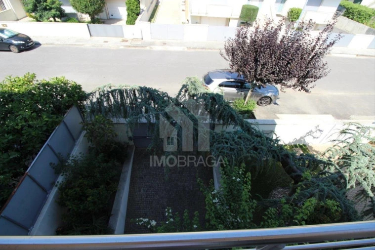 Moradia T4 para Venda em Rendufe Foto 40