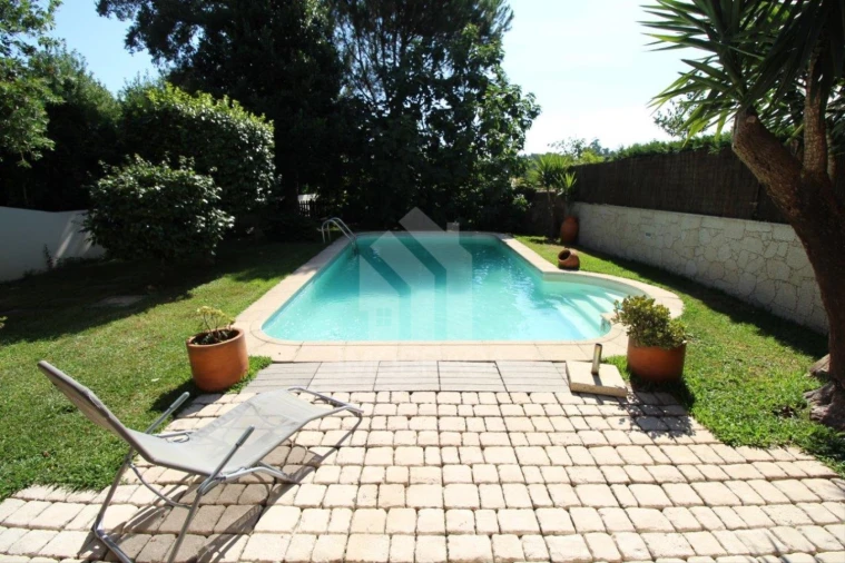 Moradia T4 para Venda em Rendufe Foto 66