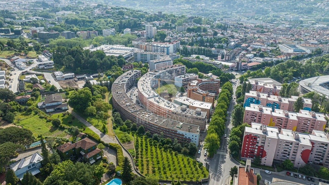 Apartamento T3 para Venda em Azurem Foto 11