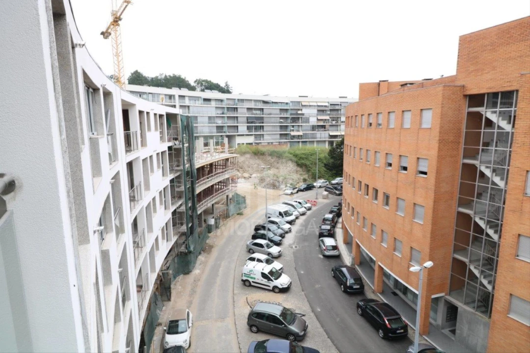 Apartamento T3 para Venda em Azurem Foto 18