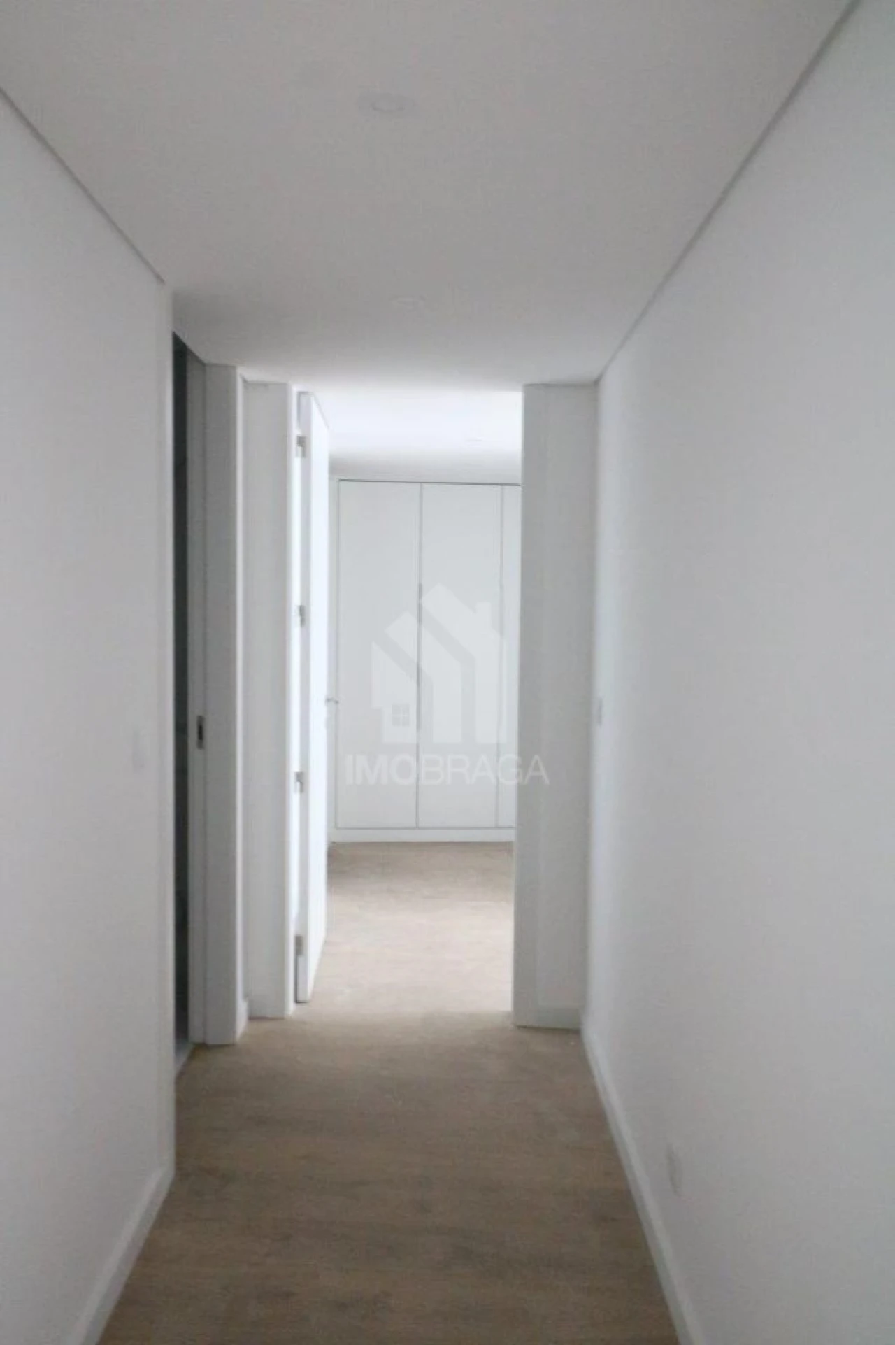 Apartamento T3 para Venda em Azurem Foto 22