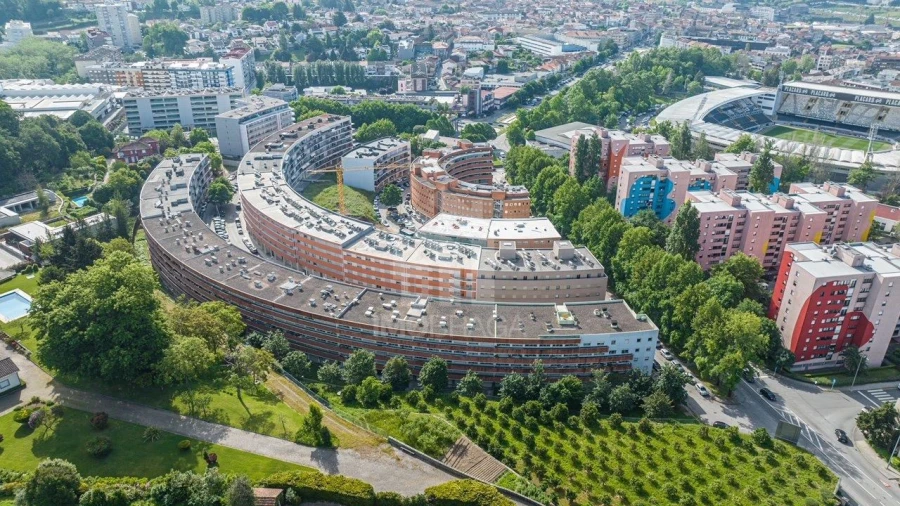 Apartamento T3 para Venda em Azurem Foto 8