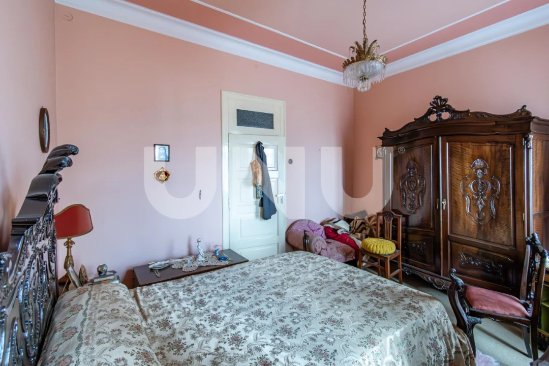 Apartamento T5 para Venda em Covilhã e Canhoso Foto 11