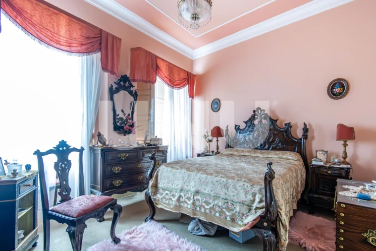 Apartamento T5 para Venda em Covilhã e Canhoso Foto 9