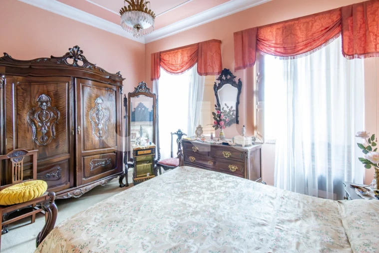 Apartamento T5 para Venda em Covilhã e Canhoso Foto 10