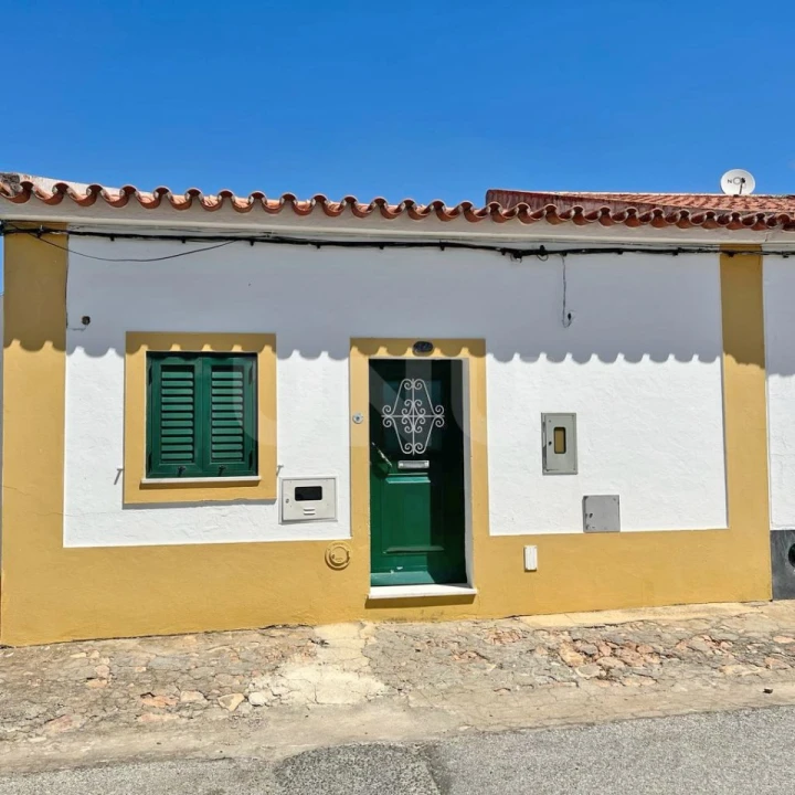 Moradia T3 para Venda em São Bento do Mato Foto 1