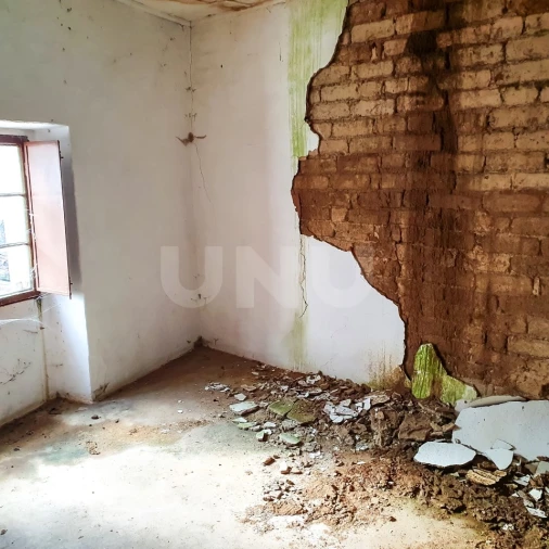 Moradia T2 para Venda em Corval Foto 7