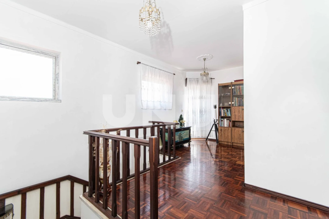 Moradia T3 para Venda em Santa Maria, São Pedro e Matacães Foto 28