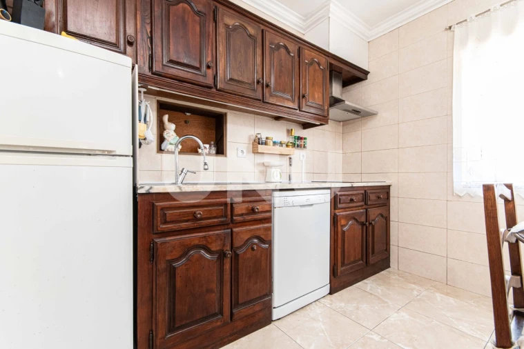 Moradia T3 para Venda em Santa Maria, São Pedro e Matacães Foto 22