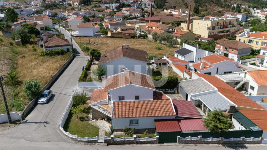 Moradia T3 para Venda em Santa Maria, São Pedro e Matacães Foto 44