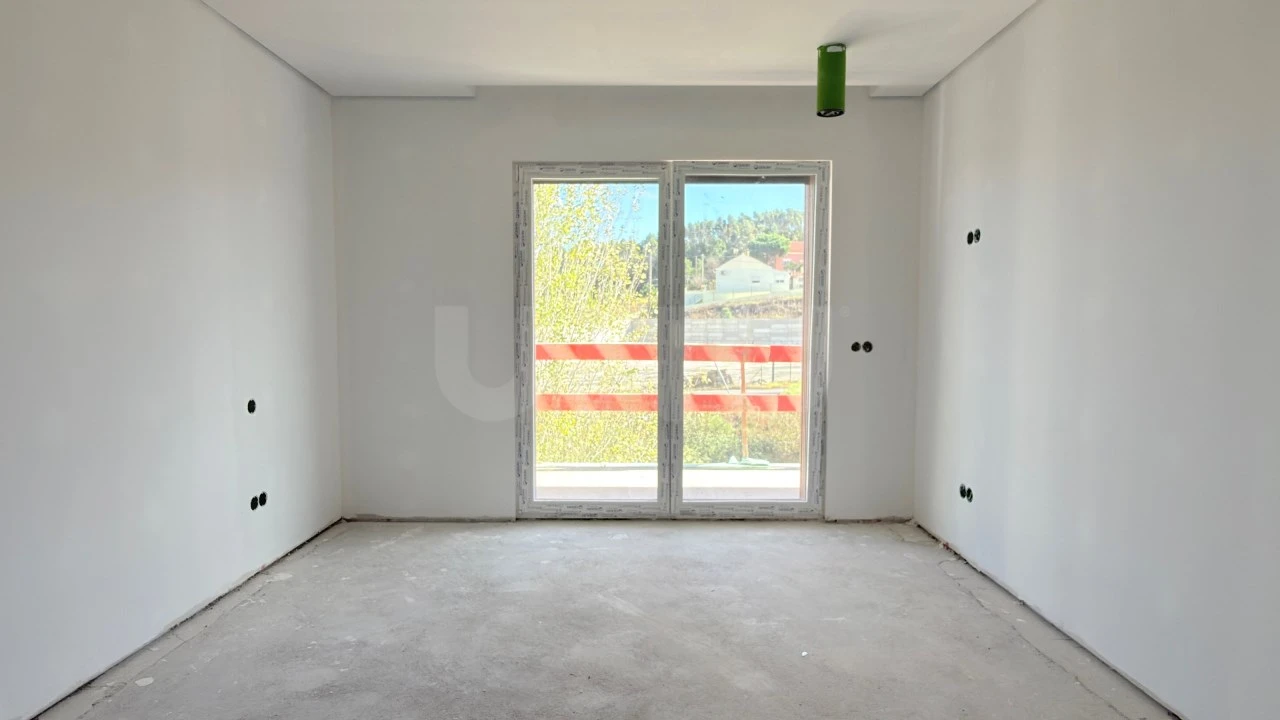 Apartamento T3 para Venda em Ramalhal Foto 9