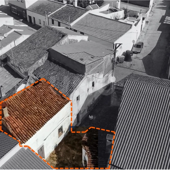 Moradia T2 para Venda em Corval Foto 4