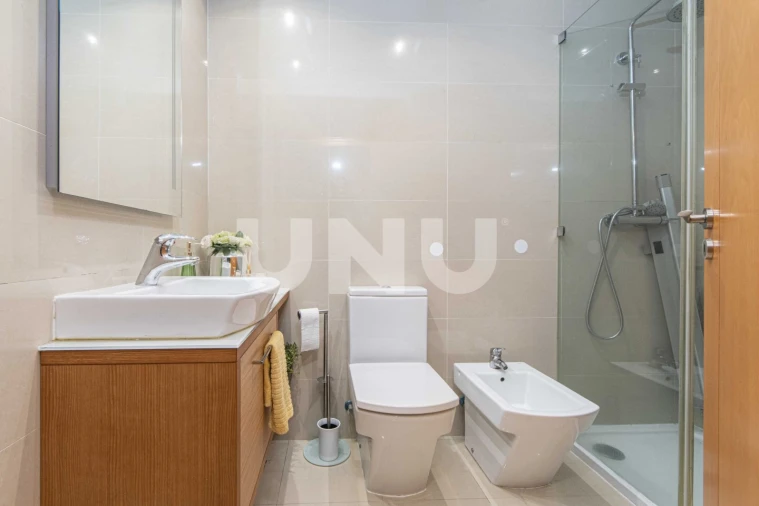 Apartamento T4 para Venda em Camarate, Unhos e Apelação Foto 27