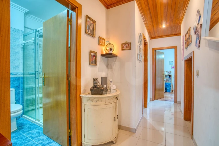 Apartamento T2 para Venda em Encosta do Sol Foto 6