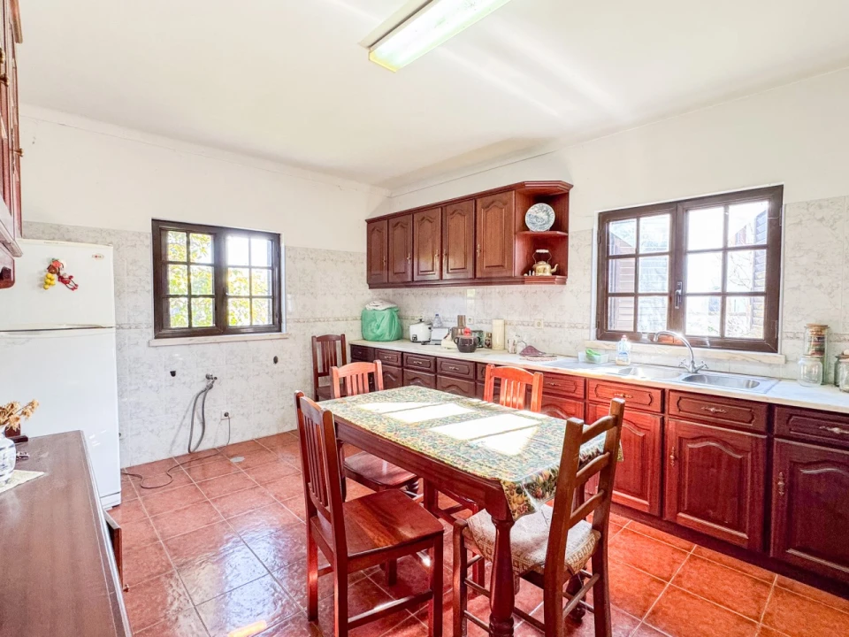 Moradia T5 para Venda em Alenquer (Santo Estêvão e Triana) Foto 14