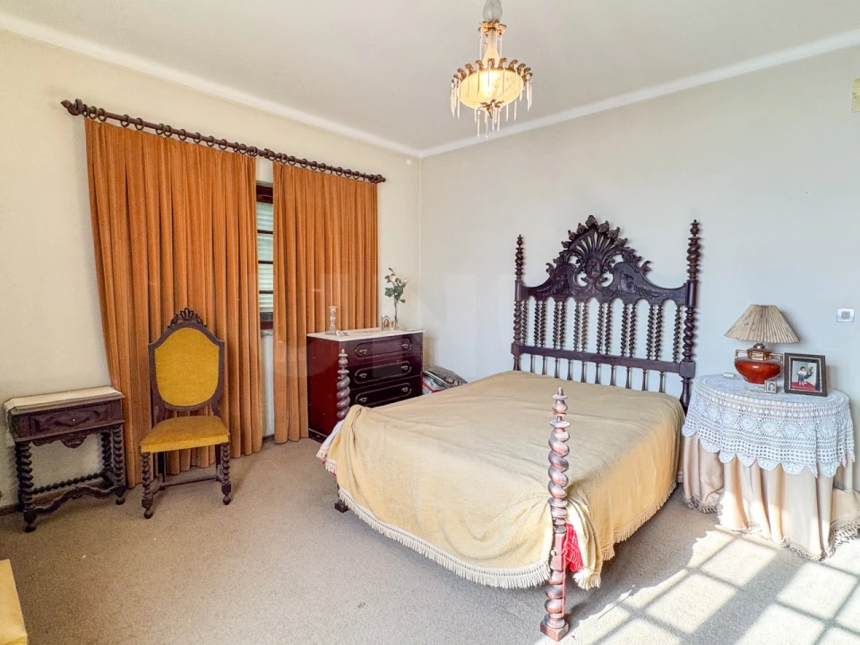 Moradia T5 para Venda em Alenquer (Santo Estêvão e Triana) Foto 32