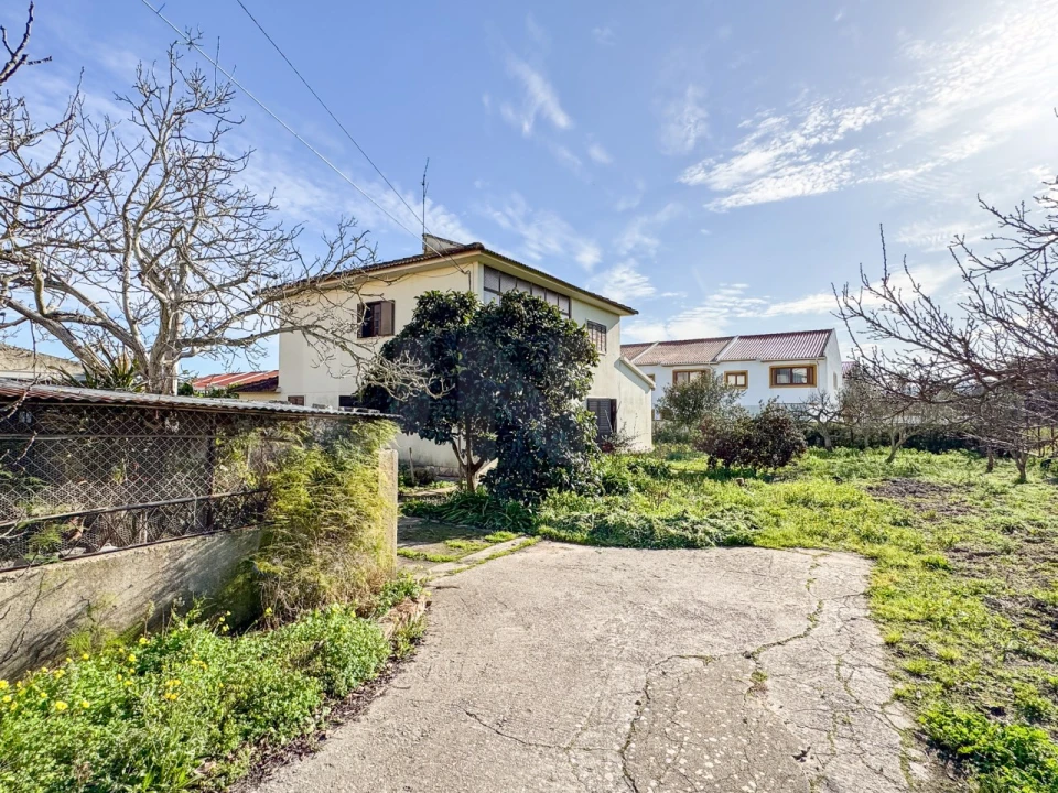 Moradia T5 para Venda em Alenquer (Santo Estêvão e Triana) Foto 63