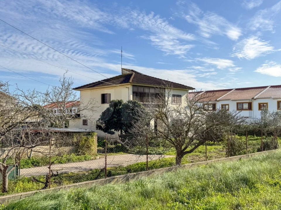 Moradia T5 para Venda em Alenquer (Santo Estêvão e Triana) Foto 64