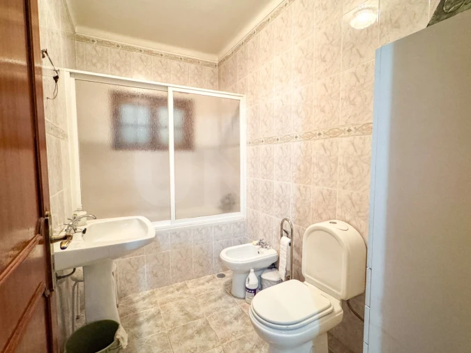 Moradia T5 para Venda em Alenquer (Santo Estêvão e Triana) Foto 8