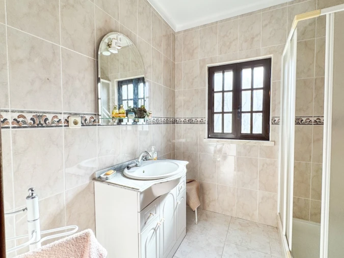 Moradia T5 para Venda em Alenquer (Santo Estêvão e Triana) Foto 18