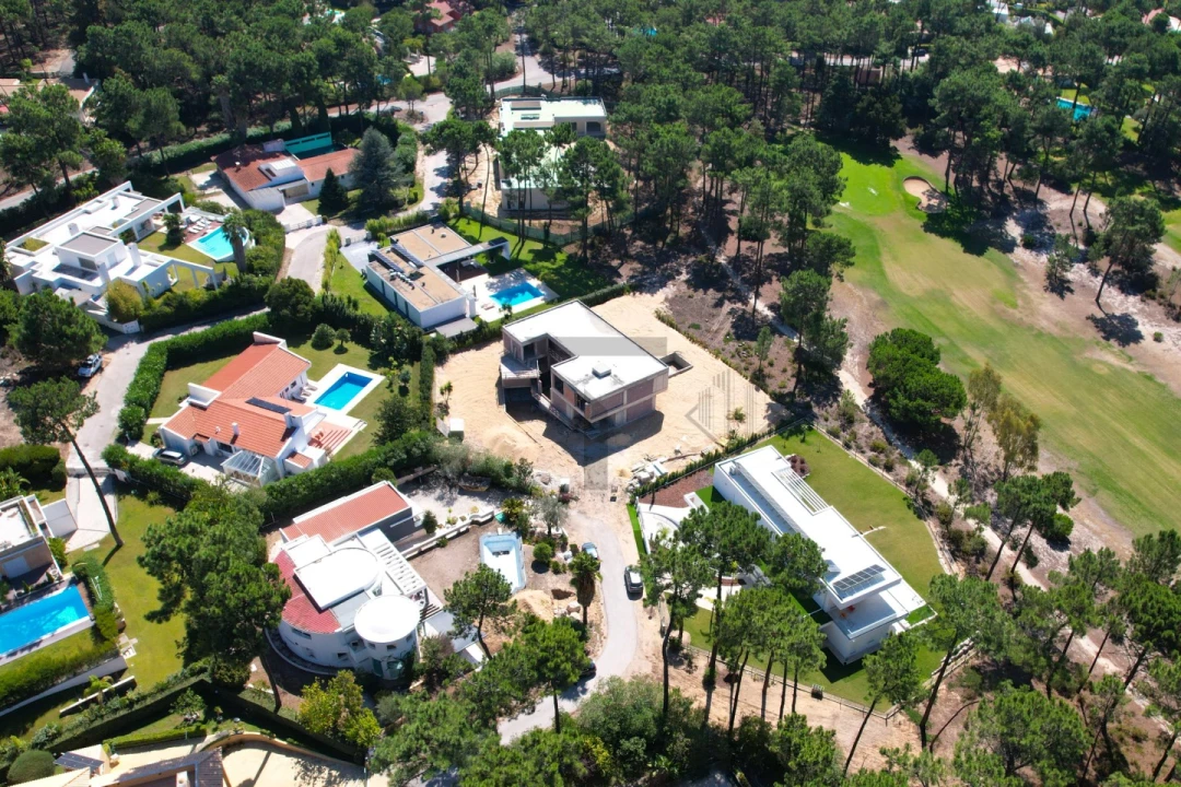 Moradia T5 para Venda em Charneca de Caparica e Sobreda Foto 25