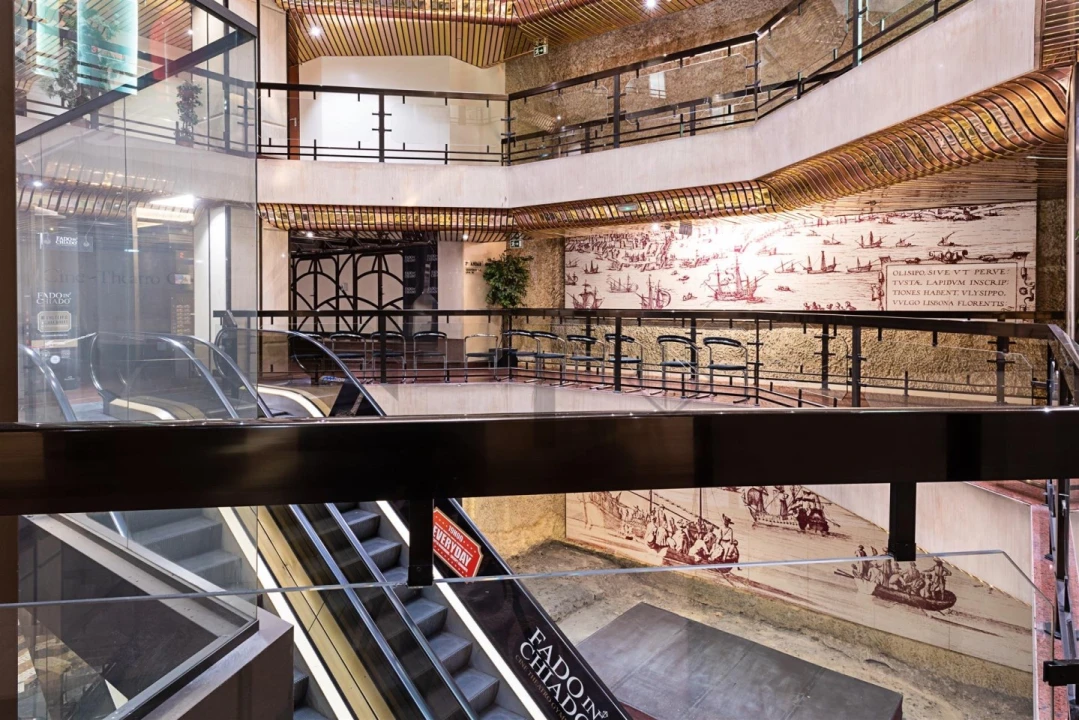 Escritório para Arrendamento em Santa Maria Maior Foto 17