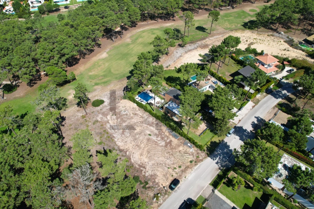 Terreno para Venda em Charneca de Caparica e Sobreda Foto 6