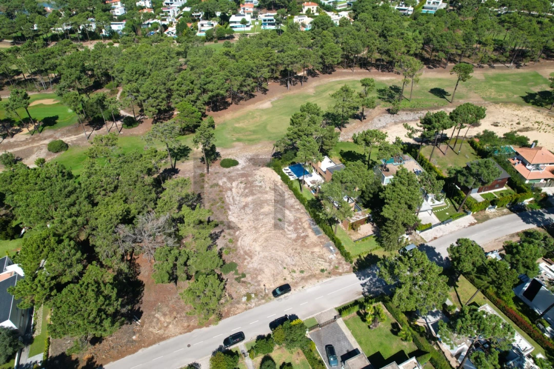 Terreno para Venda em Charneca de Caparica e Sobreda Foto 7