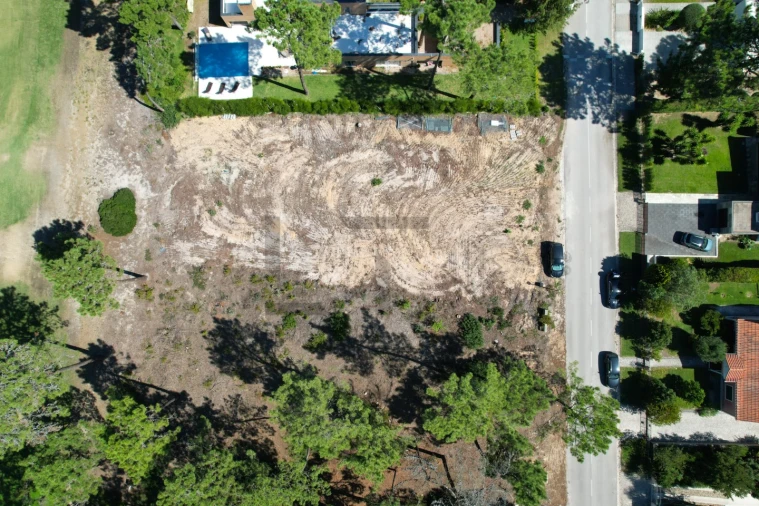 Terreno para Venda em Charneca de Caparica e Sobreda Foto 4