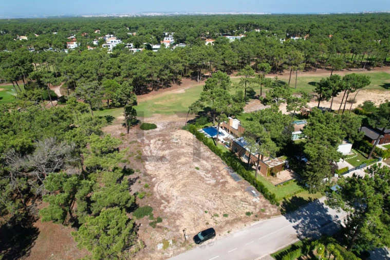 Terreno para Venda em Charneca de Caparica e Sobreda Foto 5