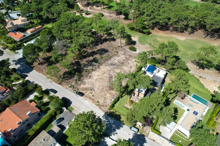 Terreno para Venda em Charneca de Caparica e Sobreda Foto 12