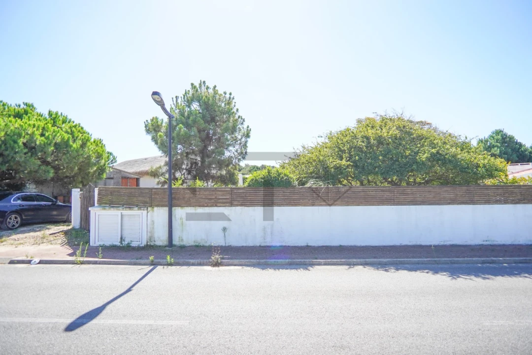 Moradia T4 para Venda em Carvalhal Foto 11