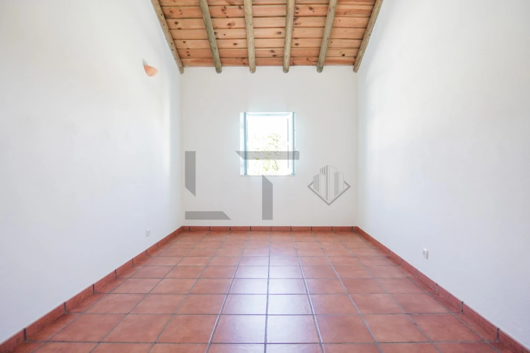 Moradia T4 para Venda em Carvalhal Foto 26