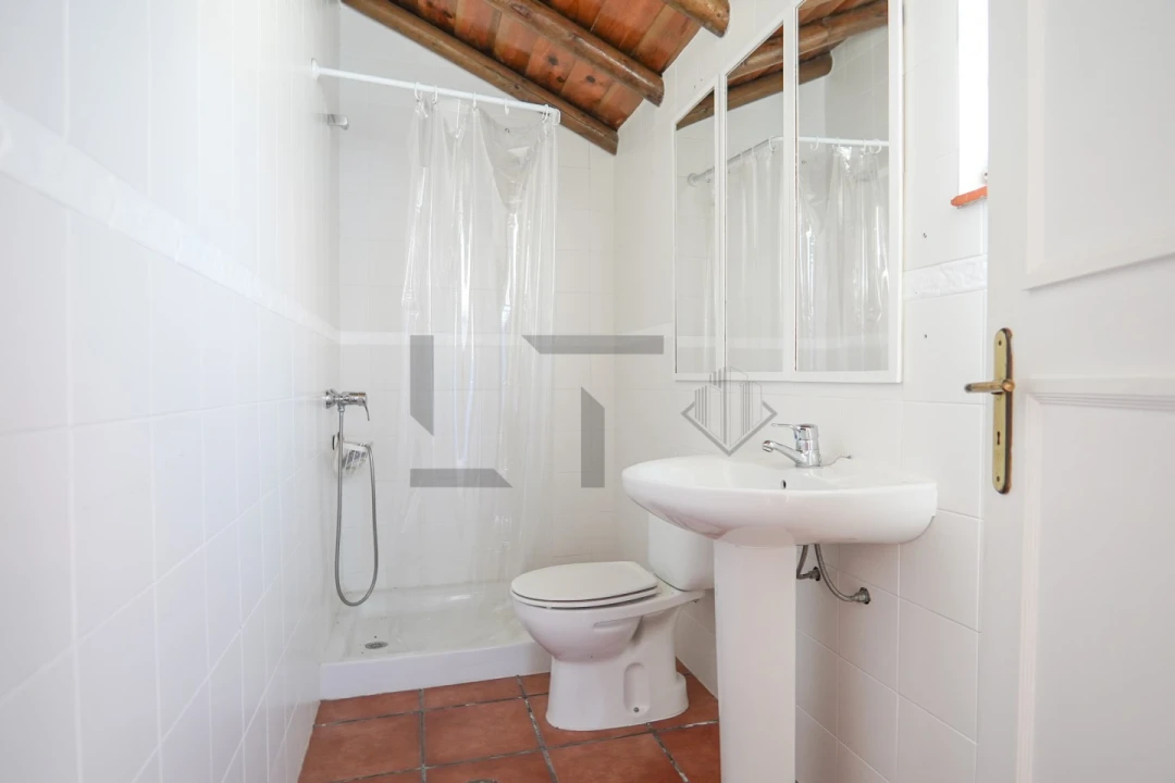 Moradia T4 para Venda em Carvalhal Foto 52