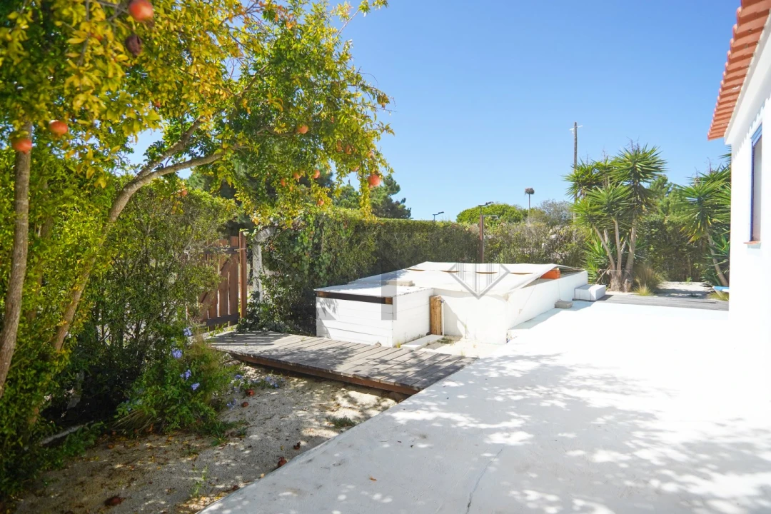 Moradia T4 para Venda em Carvalhal Foto 61