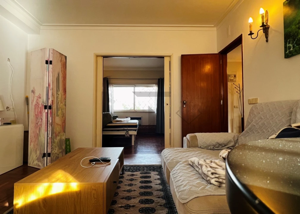 Moradia T5 para Venda em Carcavelos e Parede Foto 9