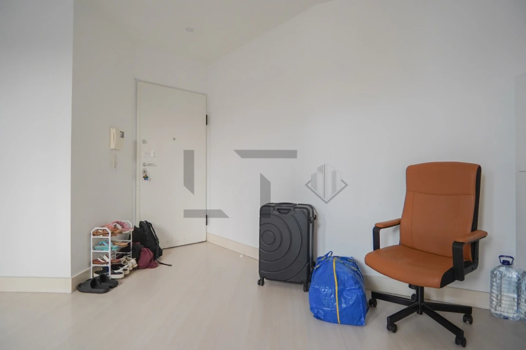 Apartamento T1 para Venda em Santo António Foto 3