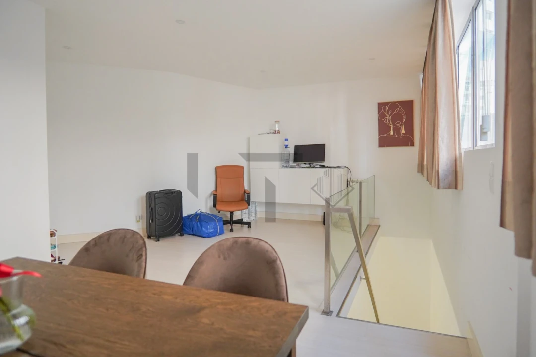Apartamento T1 para Venda em Santo António Foto 5