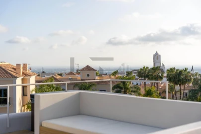Moradia T3 para Venda em Santa Barbara de Nexe