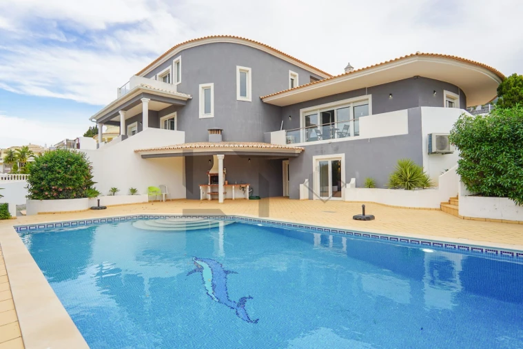 Moradia T5 para Venda em Ferragudo Foto 2