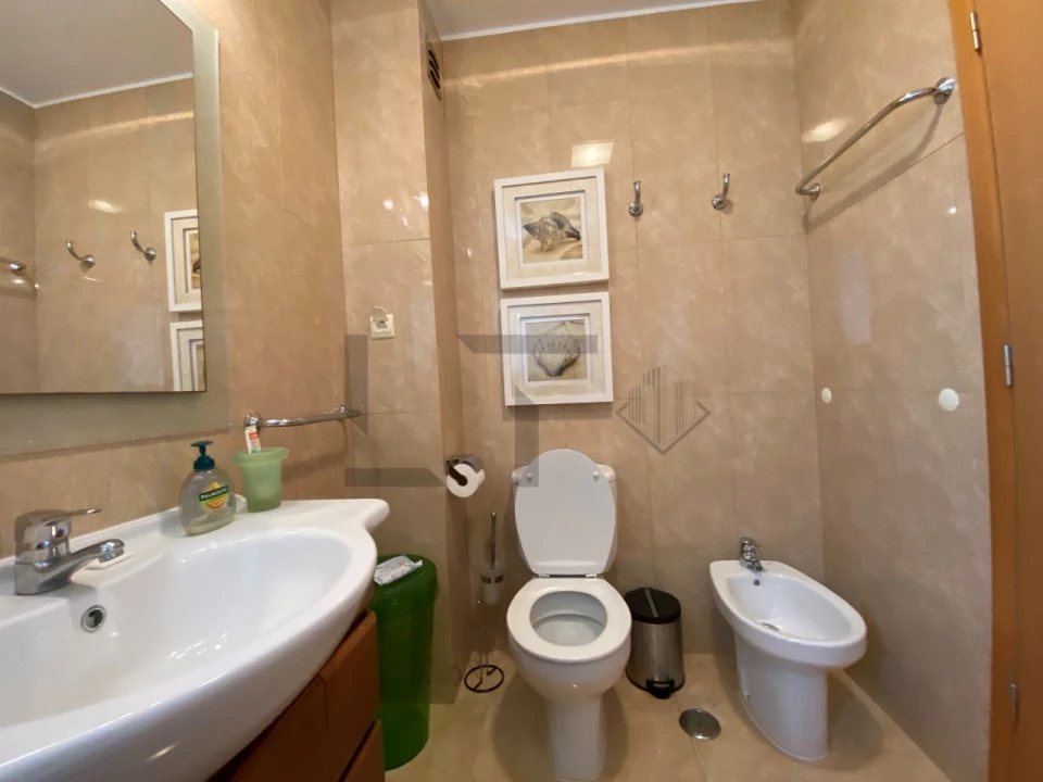 Moradia T4 para Venda em Carvalhal Foto 33