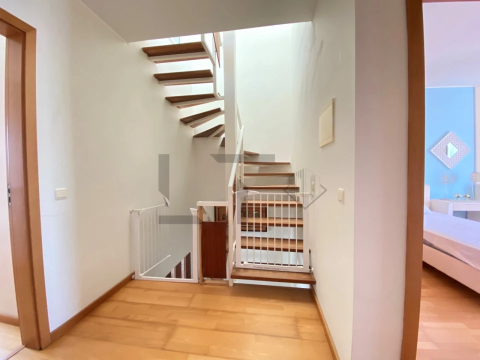 Moradia T4 para Venda em Carvalhal Foto 37