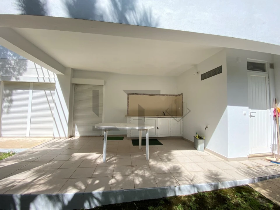 Moradia T4 para Venda em Carvalhal Foto 68