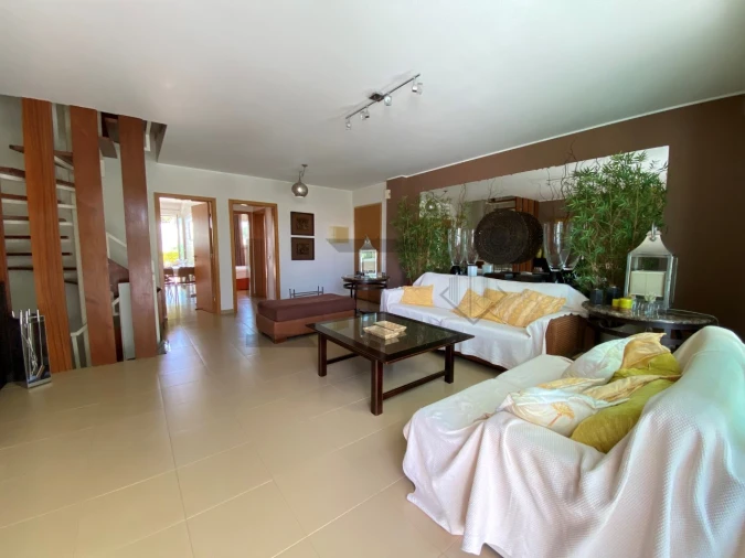 Moradia T4 para Venda em Carvalhal Foto 6